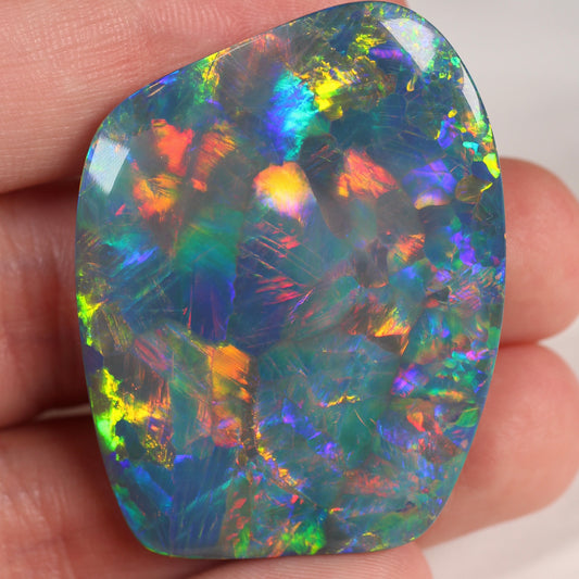 99ct (47x37.5x8.5mm) Black Opal