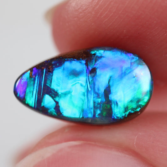 2.75ct (12.3x7.1x3.5mm) Boulder Opal