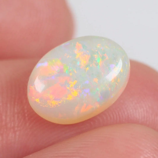 3ct (11.7x8.7x5mm) Light Opal