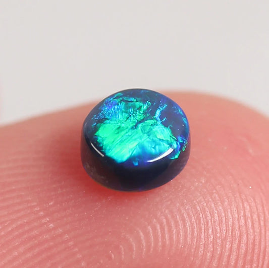 0.35ct (4.8x4.7x2.2mm) Black Opal