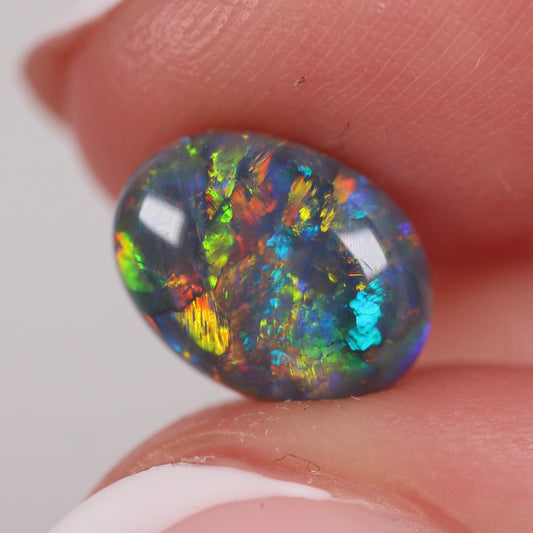 2.36ct (10x7.6x5.2mm) Black Opal