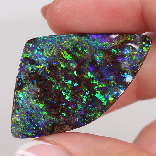 37.11ct (39.4x23.4x5.4mm) Boulder Opal