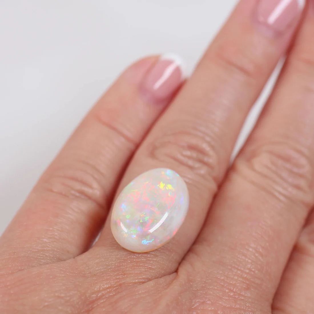 8.5ct (19x13x6mm) Light Opal