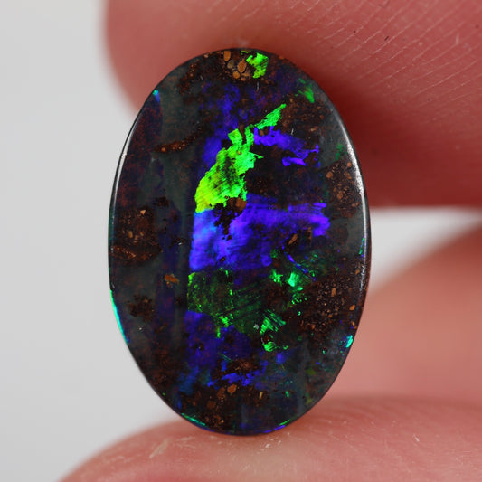 3.5ct (12.1x8.3x3.6mm) Boulder Opal