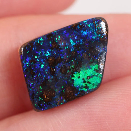 7.12ct (15.2x10.5x4.2mm) Boulder Opal