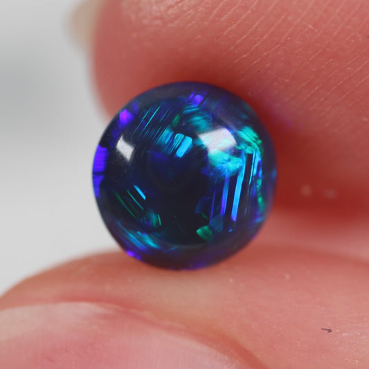 1.11ct (6.8x6.6x4.0mm) Black Opal