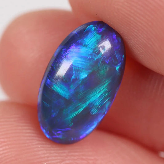 4.57ct (15.5x8.7x5.9mm) Black Crystal Opal