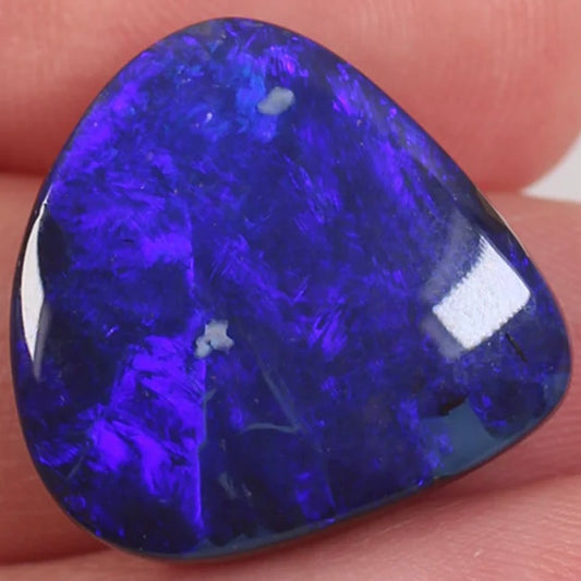23.10ct (20.3x19.8x6.1mm) Boulder Opal