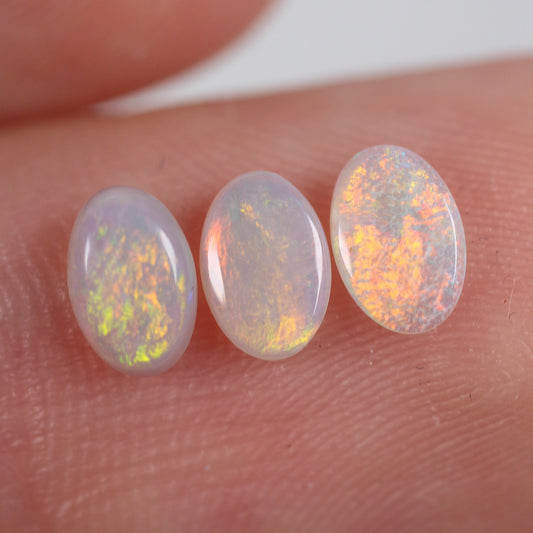0.65ct (6x4x1.8mm) Crystal Opal