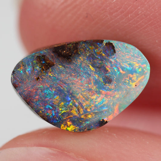 2.19ct (11.2x7.4x2.8mm) Boulder Opal