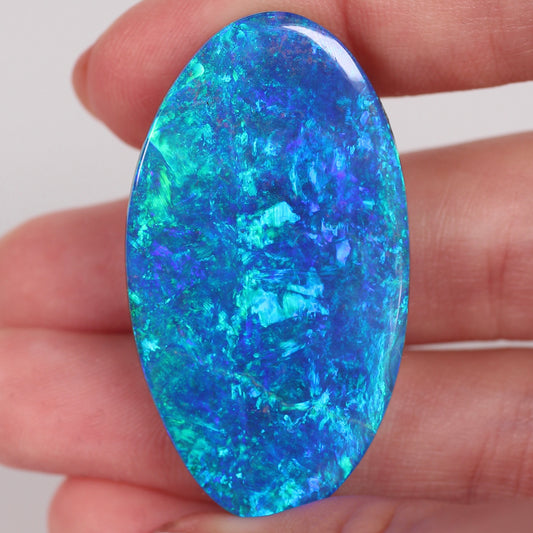 60.91ct (40.1x23.4x7.4mm) Boulder Opal