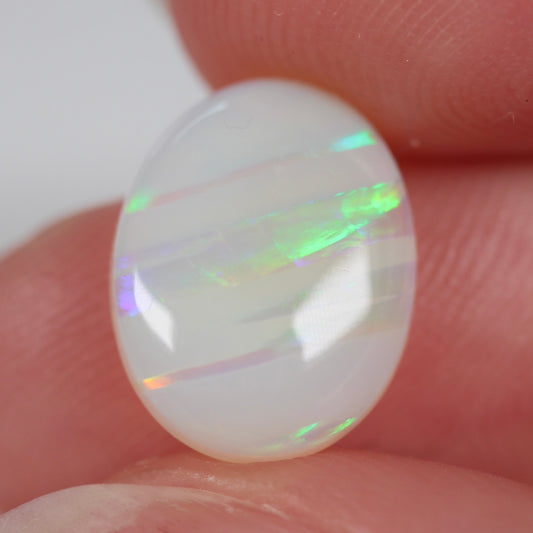 2.96ct (12.8x9.9x3.7mm) White Opal