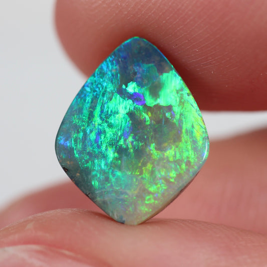 3.21ct (13x10.3x3.3mm) Boulder Opal