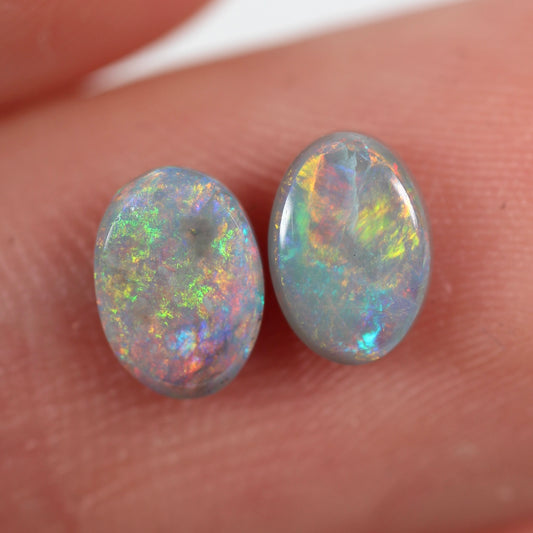 0.95ct (7x5x1.8mm) Dark Opal