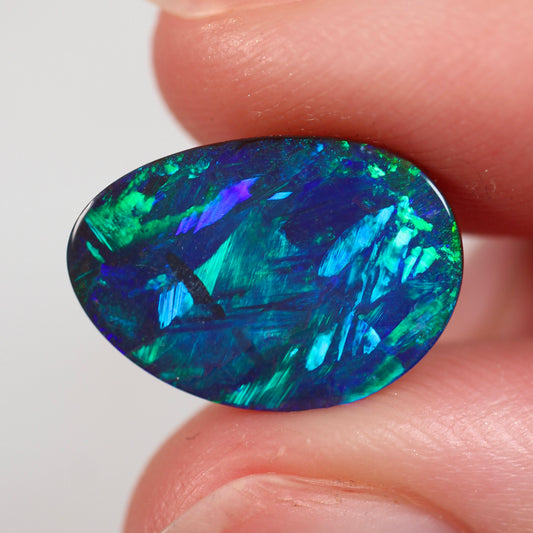 6.6ct (15.2 x 10.7 x 3.6mm) Boulder Opal