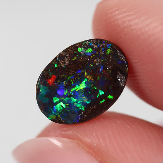 2.3ct (10.2x7.5x2.7mm) Boulder Opal