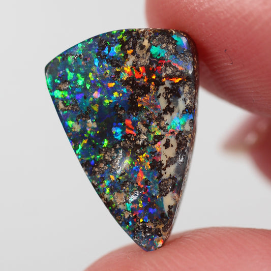 5.35ct (16.0x10.7x4.1mm) Boulder Opal