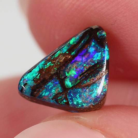 2.00ct (10.8 x 7.4 x 3.4mm) Boulder Opal
