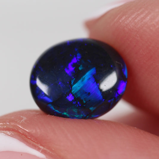 1.30ct (8.8 x 7.5 x 3.1mm) Black Opal