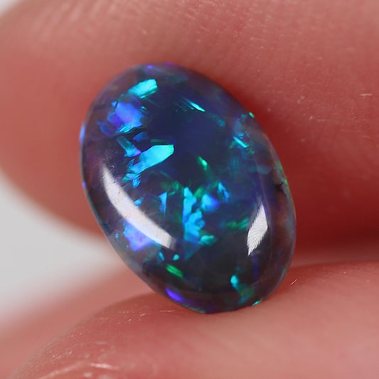 1.15ct (9.6 x 6.4 x 3.1mm) Black Opal