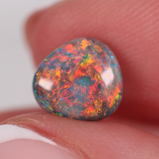 2.04ct (8.7x8.5x4.8mm) Black Opal